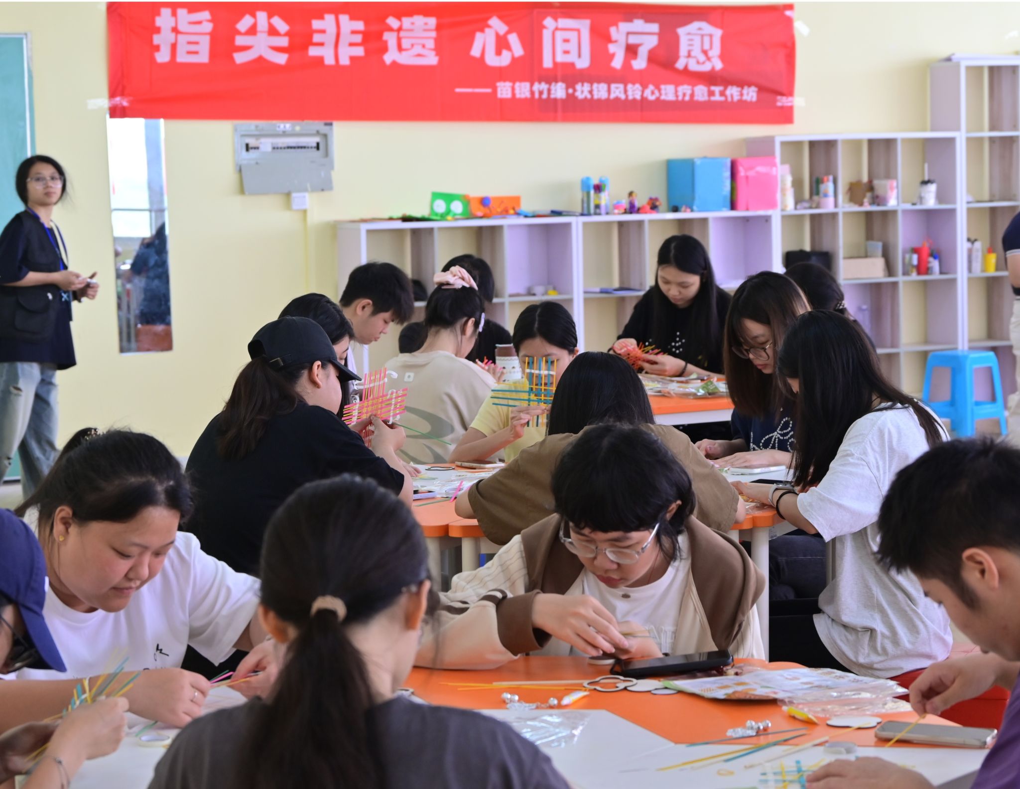 3栋员工公寓非遗通识课圆满举行