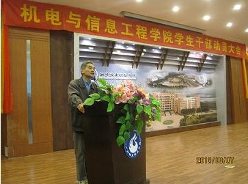 QQ截图20130513162409.jpg